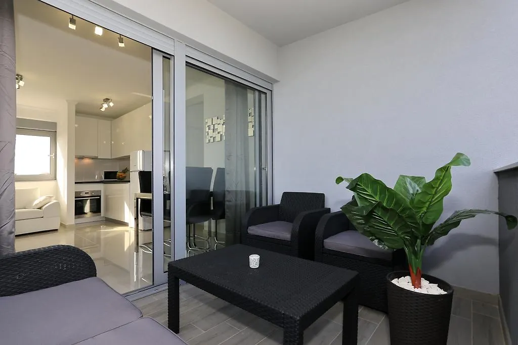 Apartments Sun Resort Nikolina Bibinje